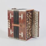704322 Accordion